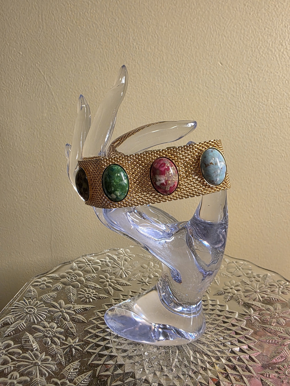 Sarah Coventry Gold Tone Mesh Bracelet with Multicolor Stone Accents